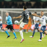 Coritiba vence Corinthians por 2 a 1 e faz alvinegro cair ao 10º lugar