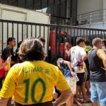 Fã finge emergência e pede dinheiro ao marido para ver Neymar