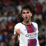 Ferrán Torres marca dois e empata PSG com Rennes em estreia