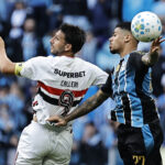 Grêmio vence e deixa São Paulo oito jogos sem vitória no Brasileirão
