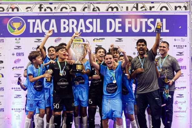 Hebraica-RJ vence na prorrogação e é campeã da Taça Brasil Sub-13