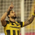 João Pedro enaltece impacto das estrelas após marcar 16 gols