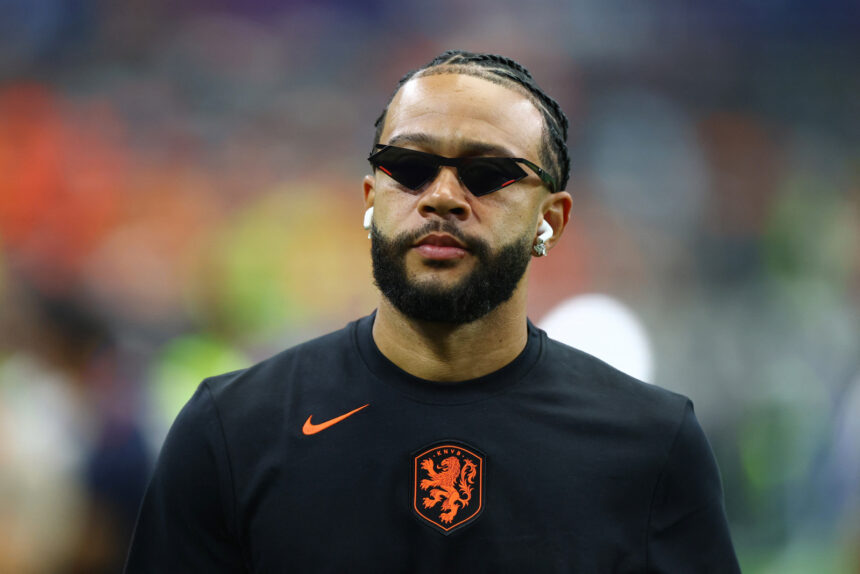 Memphis avalia propostas e pode permanecer no Brasil após saída
