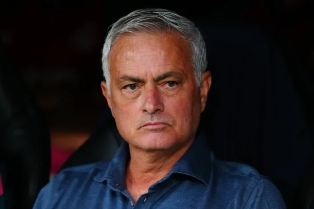 Mourinho destaca gestão e solidez do Real na goleada por 4 a 0