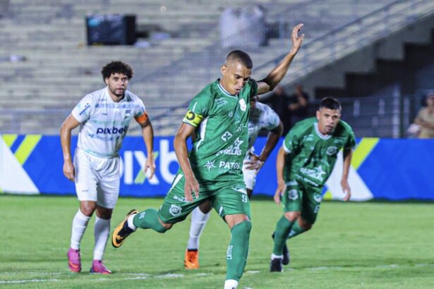 Nacional de Patos contrata Pingo, artilheiro do Paraibano 2026