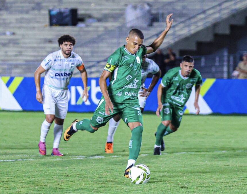 Nacional de Patos contrata Pingo, artilheiro do Paraibano 2026