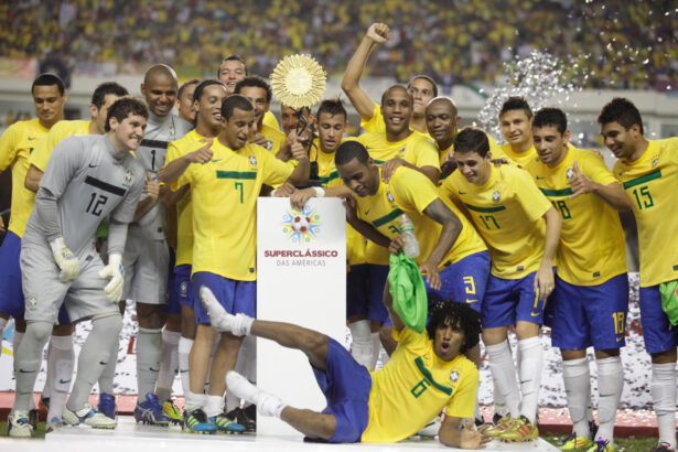 Neymar aciona Rony, Santos vence Remo e avança na Copa do Brasil
