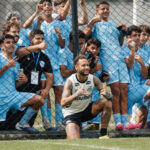 Neymar recuperado, Cuca leva camisa 10 para clássico contra o Corinthians