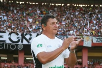 Relembre Lúcio Santarém, técnico que mudou o futebol do Norte