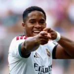 Roma negocia empréstimo com opção de compra por Endrick