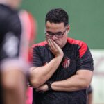 São José demite Bastos e busca reação urgente no Brasileiro