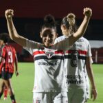 São Paulo conquista vitória sobre Vitória e assume a liderança do Brasileirão Feminino
