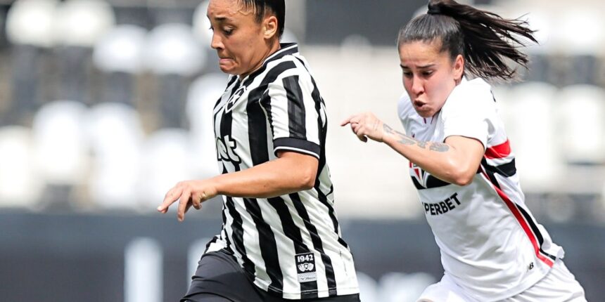 São Paulo goleia Botafogo 5 a 1 e empata com Corinthians na liderança