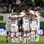 São Paulo precisa vencer clássicos e duelos diretos para fugir do Z-4