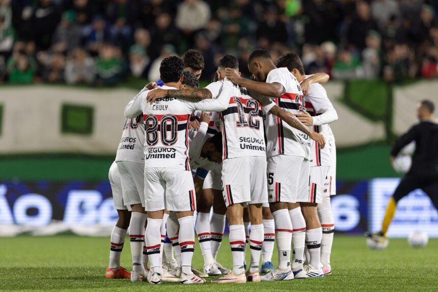 São Paulo precisa vencer clássicos e duelos diretos para fugir do Z-4