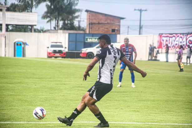 São Raimundo anuncia 15 reforços e contrata o veterano Paulo Rangel