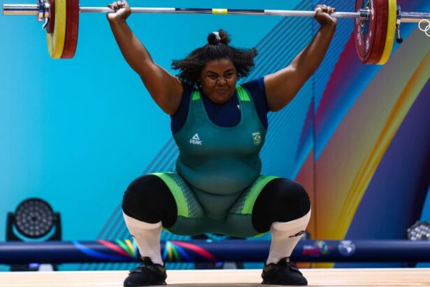 Taiane Justino domina pódio e fatura três ouros no Sul-Americano