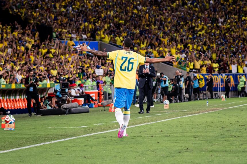 Três brasileiros se destacam entre os 10 melhores do Golden Boy 2026