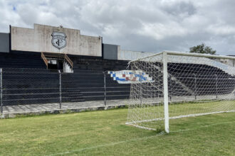 Treze acelera preparação com técnico definido e elenco quase fechado