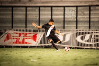 Alison promete entrega e confiança para virada do Vasco na final sub-20