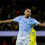 Allan marca e dá assistência; Manchester City atropela Norwich por 5 a 0