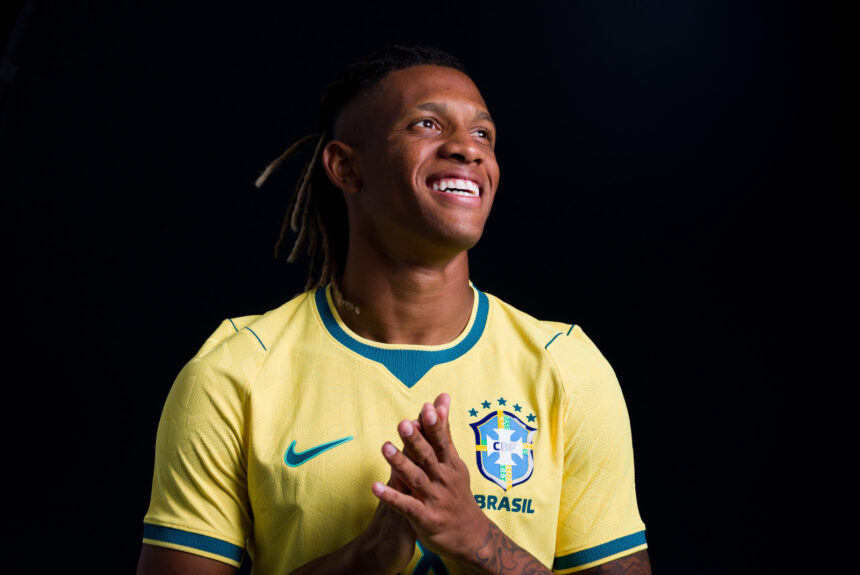 Ancelotti convoca Danilo para amistosos; volante enfrenta pressão no Botafogo