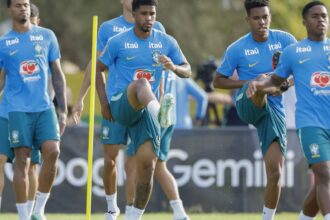 Ancelotti reúne 26 convocados e dirige primeiro treino em Brisbane