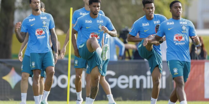Ancelotti reúne 26 convocados e dirige primeiro treino em Brisbane