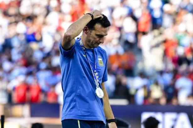 Argentina busca adversários para Data Fifa após aposentadoria de Messi