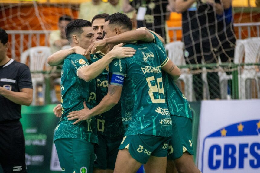Atlético-PI atropela Esmac-PA e soma primeira vitória na Taça Brasil