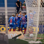 Bahia vira, supera Bragantino por 3 a 2 e chega a 10 jogos sem derrota