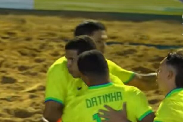 Brasil atropela Colômbia por 4 a 0 e sela vaga na final