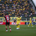 Chico Kim domina meio-campo e entra no top-5 do Brasileirão