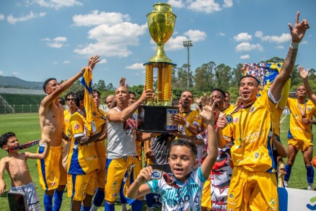 Copa Mogi de Futebol Amador estreia com 32 times e troféu em homenagem a Darwin