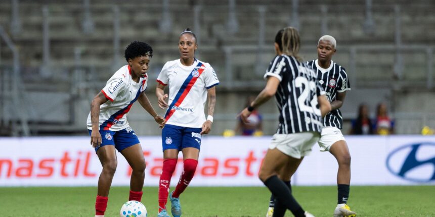 Corinthians bate o Bahia por 1 a 0 e assume vantagem nas semifinais