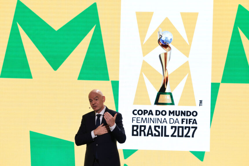 Fifa abre voluntariado e estuda preços da Copa Feminina 2027