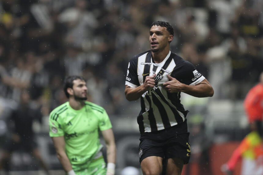 Fred decide aos 43 e leva Atlético-MG à semifinal da Copa do Brasil
