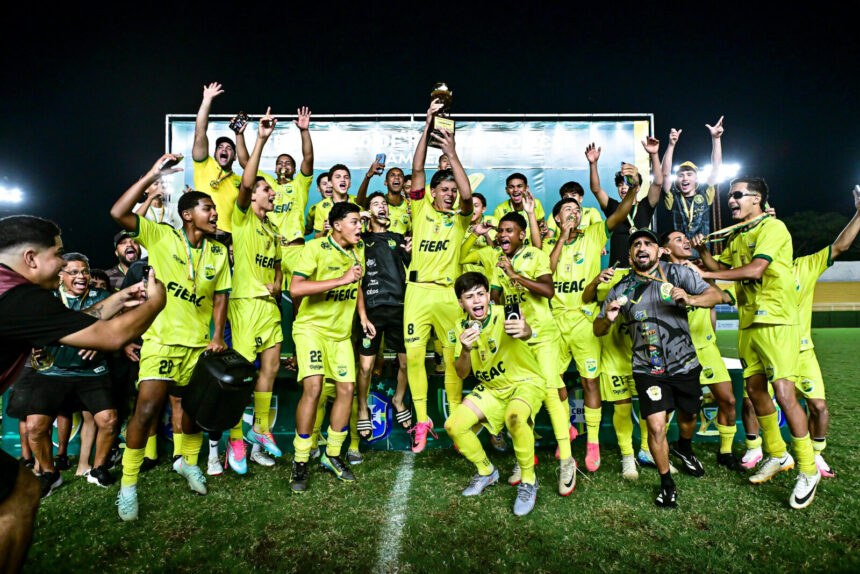 Galvez segura empate e conquista tetracampeonato Acreano Sub-17
