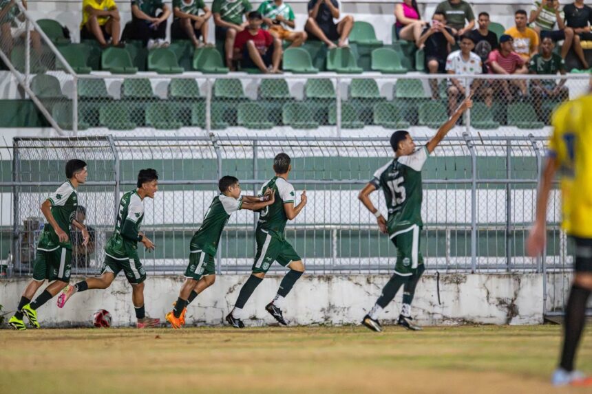 Independente bate São Luís-MA por 2 a 0 e garante vaga na 2ª fase