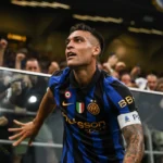 Inter vira no fim e derrota Napoli por 3 a 2 com gol aos 45'