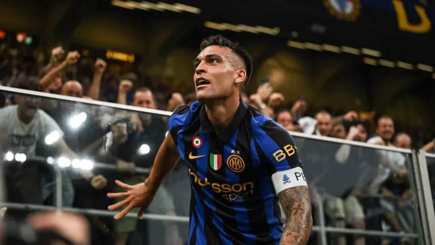 Inter vira no fim e derrota Napoli por 3 a 2 com gol aos 45'