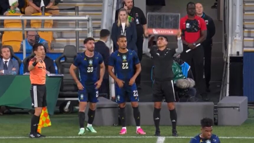 Martinelli estreia na Seleção e ajuda Brasil na vitória sobre a Austrália