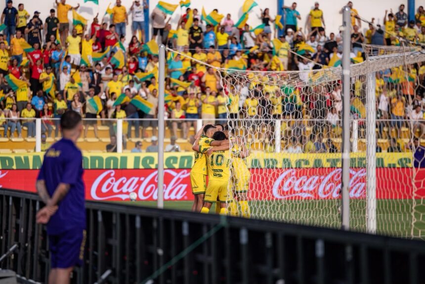 Mirassol respira: vence Botafogo e completa um mês fora do Z-4