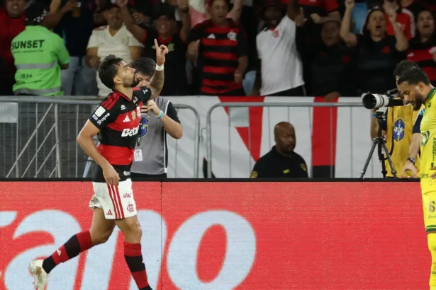 Rádio Nacional leva ao vivo Remo x Flamengo de Belém às 15h30