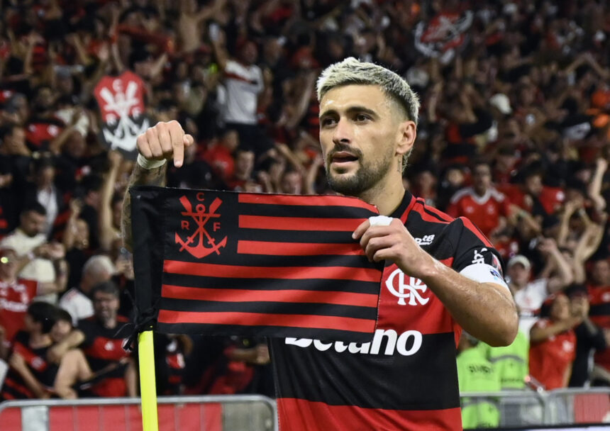 Trio brasileiro domina semifinais da Libertadores; Estudiantes resiste