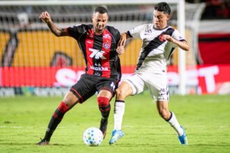 Vitória busca virada histórica e vaga nas semifinais da Copa do Brasil