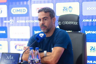 Artur Jorge elogia Cruzeiro e pede foco na reta final do Brasileiro