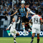 Bolas paradas derrubam Athletico: time cai do G-4 após derrota