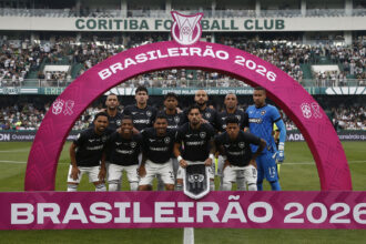 Botafogo acumula apenas 37,7% pós-Copa e já troca três técnicos