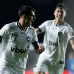 Botafogo treina para segurar vantagens antes do clássico contra o Vasco